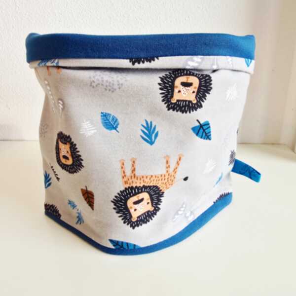 SCALDACOLLO leone base grigio