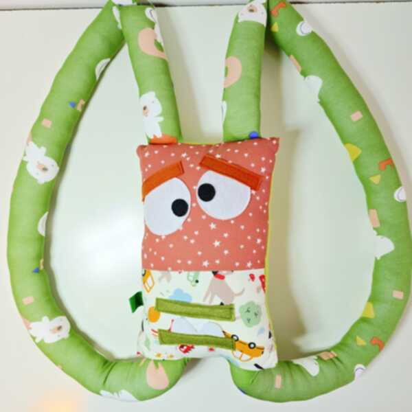 CUSCINOTTO verde con koala